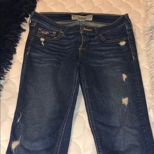 1R hollister jeans